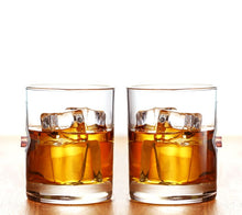 Cargar imagen en el visor de la galería, Lucky Shot™ - Bullet Whisky Glass .45
