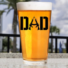 Charger l&#39;image dans la galerie, Lucky Shot USA - Americana Pint Glass - DAD
