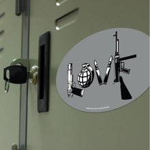 Cargar imagen en el visor de la galería, Lucky Shot USA - Oval Magnet - Gun Love - Lucky Shot Europe
