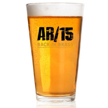 Cargar imagen en el visor de la galería, Lucky Shot USA - Americana Pint Glass - AR 15 Back in Brass
