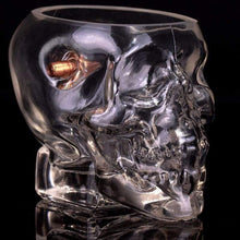 Cargar imagen en el visor de la galería, Lucky Shot USA - Bullet Whisky Skull Glass - .308
